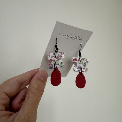 teacher print red dangle Teacher print red dangle