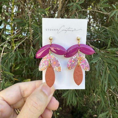 Sunset Botanica falling leaves