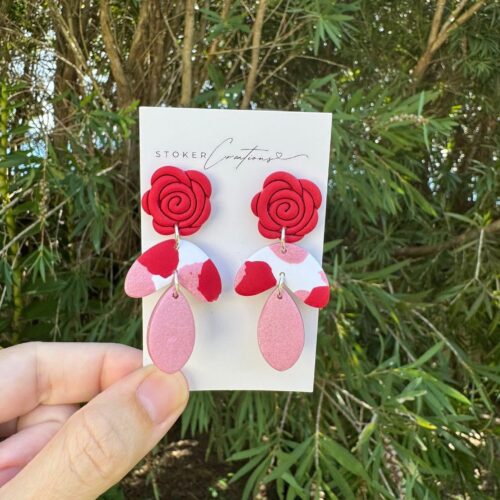 Apple and notebook dangle